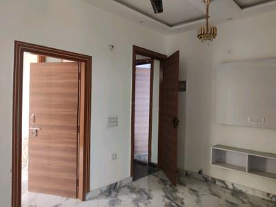 Living Room Image of 900 Sq.ft 3 BHK Builder Floor for sale in DLF Ankur Vihar Ghaziabad for Rs. 3400000