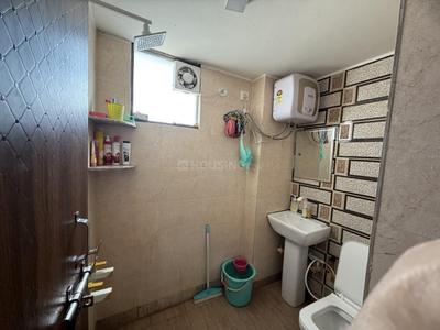 Bathroom Image of 500 Sq.ft 1 BHK Apartment / Flat for sale in Crossings Chitravan, Crossings Republik Ghaziabad for Rs. 2400000