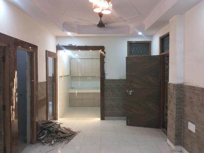 Living Room Image of 850 Sq.ft 2 BHK Apartment / Flat for sale in Shalimar Garden Ghaziabad for Rs. 5450000