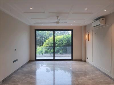 Living Room Image of 2844 Sq.ft 4 BHK Builder Floor for sale in DLF Independent Floors, DLF Phase 3 Gurgaon for Rs. 39500000