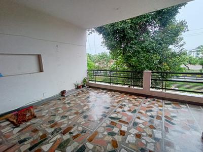 Balcony Image of 1200 Sq.ft 1 BHK Builder Floor for rent in Sector 15 Panchkula for Rs. 14000