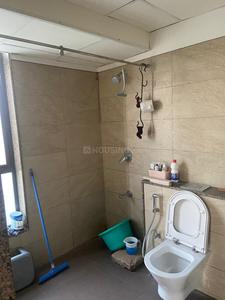 Bathroom Image of 1870 Sq.ft 3.5 BHK Apartment / Flat for sale in Tata Avenida, New Town Kolkata for Rs. 27000000