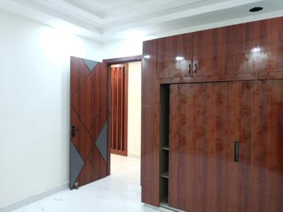 Bedroom Image of 850 Sq.ft 3 BHK Builder Floor for sale in Chandra Park New Delhi for Rs. 8600000