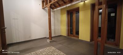 Image of 1400 Sq.ft 2 BHK Apartment / Flat for rent in Saidapet, Chennai for Rs. 60000