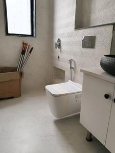 Common Bathroom Image of 2000 Sq.ft 3 BHK Builder Floor for sale in Paramount Luxury Floors Sushant Lok 3, Sector 57 Gurgaon for Rs. 30000000