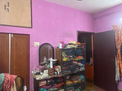 Bedroom Image of 680 Sq.ft 1 BHK Apartment / Flat for sale in Bow Bazaar Kolkata for Rs. 4500000