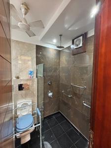 Image of 1650 Sq.ft 3 BHK Builder Floor for sale in Mansarover Garden, New Delhi for Rs. 42000000
