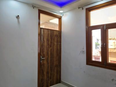 Bedroom Image of 1000 Sq.ft 3 BHK Apartment / Flat for rent in Vikram Builder Floors by Vikram Properties And Builder, Nawada New Delhi for Rs. 18500