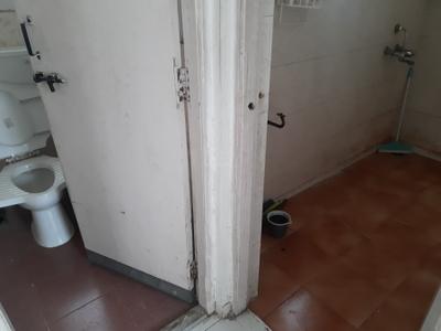 Bathroom Image of 500 Sq.ft 1 BHK Apartment / Flat for rent in Lunkad Daffodils, Viman Nagar Pune for Rs. 22000