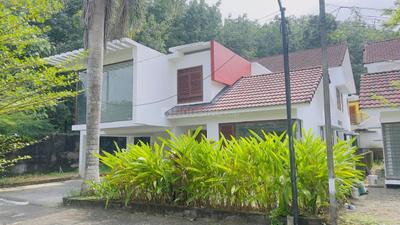Image of 3600 Sq.ft 4 BHK Villa for sale in Kakkanad, Kochi for Rs. 20000000