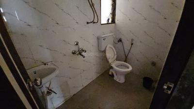 Bilad Bloom Field Bathroom One 3