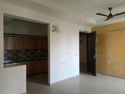 Living Room Image of 910 Sq.ft 2.5 BHK Apartment / Flat for sale in Prateek Grand City by Prateek Realtors India Pvt. Ltd., Siddharth Vihar Ghaziabad for Rs. 10300000