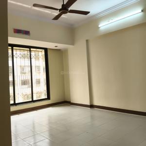Bedroom Image of 750 Sq.ft 2 BHK Apartment / Flat for rent in Dheeraj Ganga Apartments, Malad West Mumbai for Rs. 60000