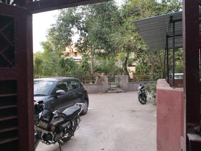 Playing Area Image of 1800 Sq.ft 3 BHK Apartment / Flat for sale in Dilshad Garden New Delhi for Rs. 17500000