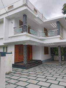 Image of 2000 Sq.ft 4 BHK Independent House for sale in Kuttanellur, Thrissur for Rs. 8400000