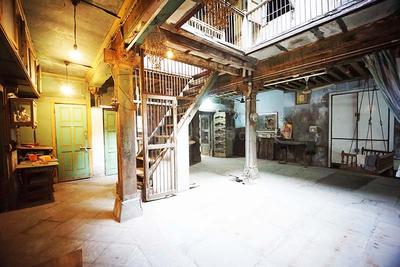 Hall Image of 2502 Sq.ft 6 BHK Independent House for sale in Khadia Ahmedabad for Rs. 19000000