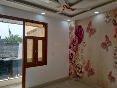 Bedroom Image of 800 Sq.ft 3 BHK Apartment / Flat for sale in Razapur Khurd New Delhi for Rs. 4900000