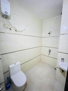 Bathroom Image of 1400 Sq.ft 4 BHK Duplex for rent in Agrawal Sagar Heritage, Bawadiya Kalan Bhopal for Rs. 32000