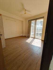 Bedroom Image of 1300 Sq.ft 3 BHK Apartment / Flat for rent in Samraat Tropicano, Anandvalli Nashik for Rs. 30000