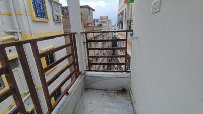 Image of 666 Sq.ft 2 BHK Apartment / Flat for sale in Keshtopur, Kolkata for Rs. 2300000