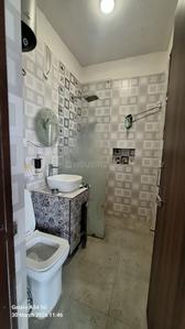 Bathroom Image of 1850 Sq.ft 3 BHK Apartment / Flat for sale in CGHS Gurugram Apartment, Sector 56 Gurgaon for Rs. 24000000