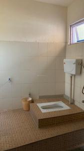 Bathroom Image of 1500 Sq.ft 2 BHK Builder Floor for rent in Jakhan Dehradun for Rs. 15500