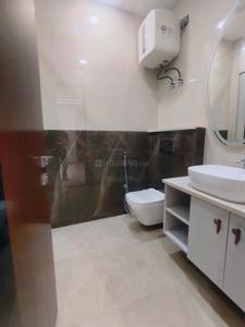 Image of 1765 Sq.ft 3 BHK Builder Floor for sale in Renowned Srishti Premium Floor, Crossings Republik, Ghaziabad for Rs. 9000000
