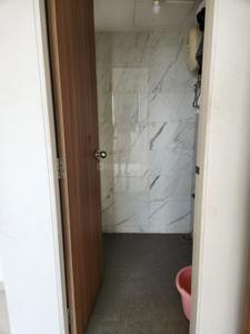 Bathroom Image of 480 Sq.ft 1 BHK Apartment / Flat for sale in Lodha Palava Premier, Dombivli East Thane for Rs. 6100000