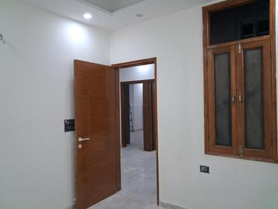 Bedroom Image of 1350 Sq.ft 3 BHK Apartment / Flat for sale in Avenue 1, Sector 73 Noida for Rs. 4950000
