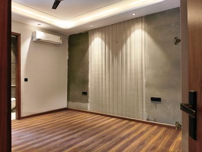 Bedroom Image of 1850 Sq.ft 3.5 BHK Builder Floor for sale in Jalvayu Tower, Sector 56 Gurgaon for Rs. 27000000