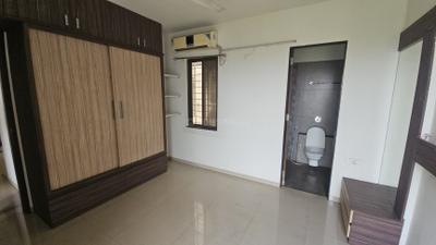 Bedroom Image of 1450 Sq.ft 3 BHK Apartment / Flat for rent in Parksyde Homes, Hanuman Nagar Nashik for Rs. 24000