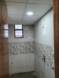 Bathroom Image of 950 Sq.ft 2 BHK Apartment / Flat for sale in Sector 50 Noida for Rs. 3799000