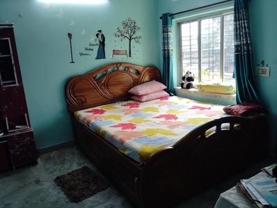 Bedroom Image of 750 Sq.ft 2 BHK Builder Floor for sale in Sarsuna Kolkata for Rs. 2500000