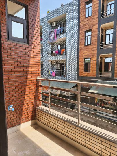 ARORA  PROPERTY Main Image 1