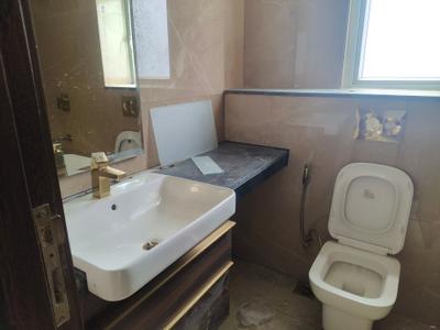 Image of 1120 Sq.ft 2 BHK Apartment / Flat for rent in Smartworld Orchard, Sector 61, Gurgaon for Rs. 50000
