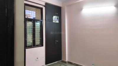 Bedroom Image of 1400 Sq.ft 3 BHK Apartment / Flat for rent in Indirapuram Ghaziabad for Rs. 25000