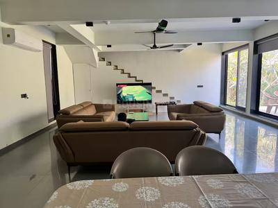 4 BHK Villa