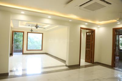 Hall Image of 6000 Sq.ft 6 BHK Builder Floor for sale in Unitech Residency Greens, Sector 46 Gurgaon for Rs. 110000000
