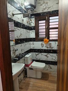 Bathroom Image of Lata Niwas PG For Girls VIP ROAD  in Lohgarh, Zirakpur