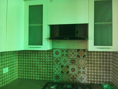 Kitchen Image of 1903 Sq.ft 3 BHK Apartment / Flat for rent in Experion The Heartsong, Sector 108 Gurgaon for Rs. 38000
