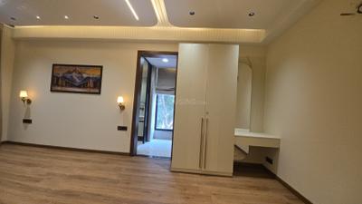 Bedroom Image of 2600 Sq.ft 4 BHK Apartment / Flat for sale in DLF Garden City Plots, Sector 92 Gurgaon for Rs. 45000000