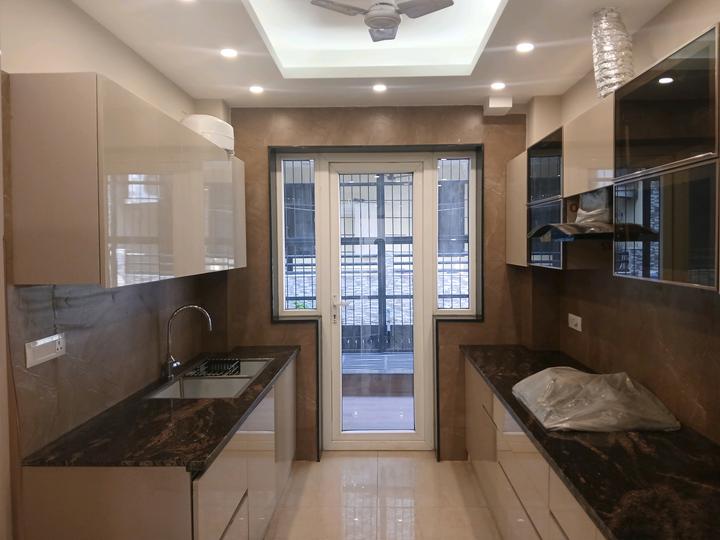 Mayfield Garden Luxury Floors Main Image 1