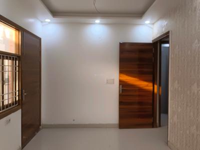 Bedroom Image of 1125 Sq.ft 4 BHK Apartment / Flat for sale in Sector 38 Rohini New Delhi for Rs. 8500000