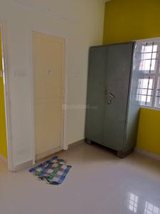 Bedroom Image of 800 Sq.ft 2 BHK Apartment / Flat for rent in Nungambakkam Chennai for Rs. 35000