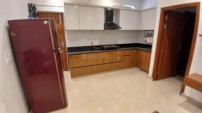 Kitchen Image of 1200 Sq.ft 3 BHK Builder Floor for rent in Janakpuri New Delhi for Rs. 40000