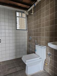 Common Bathroom Image of 620 Sq.ft 1 BHK Apartment / Flat for rent in NG Rathi Blossom, Wagholi Pune for Rs. 15500