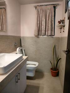 Common Bathroom Image of 4775 Sq.ft 5 BHK Apartment / Flat for sale in Spectra Palmwoods, Brookefield Bengaluru for Rs. 71625000