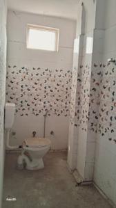 Bathroom Image of 810 Sq.ft 2 BHK Apartment / Flat for sale in Jajmau Kanpur for Rs. 2500000