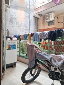 Bedroom One Image of 975 Sq.ft 2 BHK Apartment / Flat for rent in Sector 49 Noida for Rs. 28000