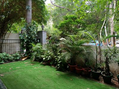 Balcony Image of 4650 Sq.ft 6 BHK Independent House for rent in New Friends Colony New Delhi for Rs. 750000